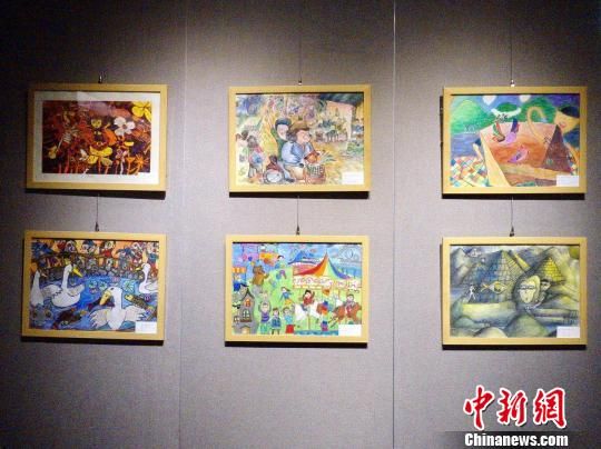 四岁儿创意绘画作品集锦：激发潜能的艺术启展示