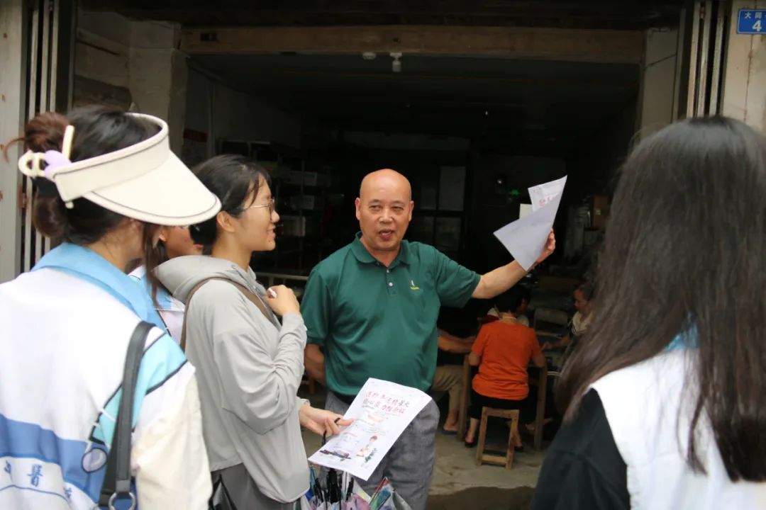 《社会实践风采录：大学生精选绡乡体验报告》