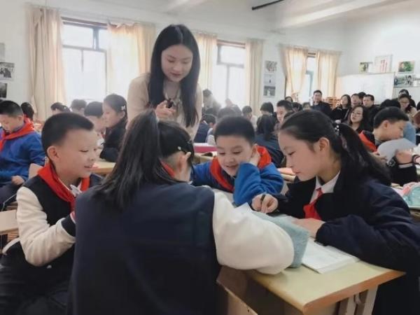 学科ai测评报告模板怎么写