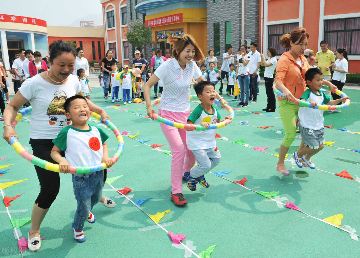 创意幼儿园体育游戏集锦及亲子互动方案——让孩子的健康与快乐同行