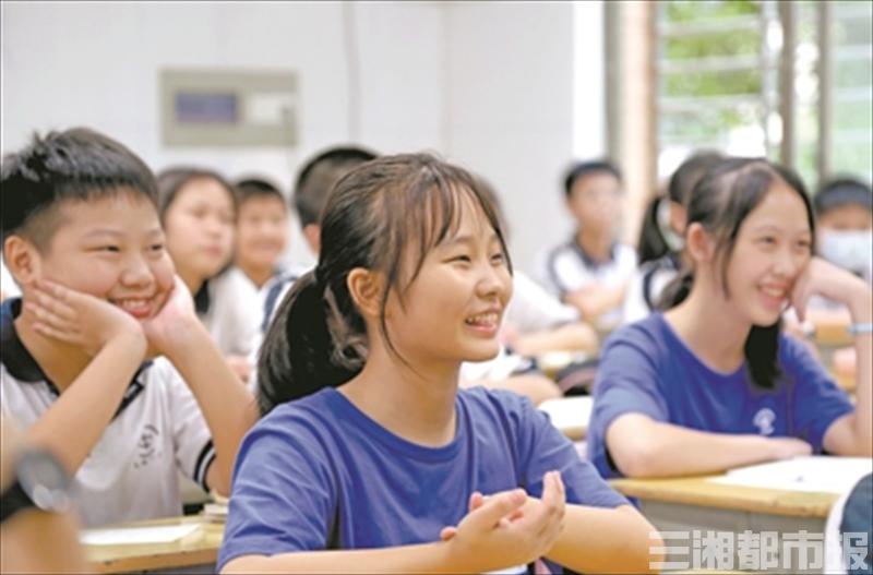 学生学业成果深度解析与综合素质评估报告