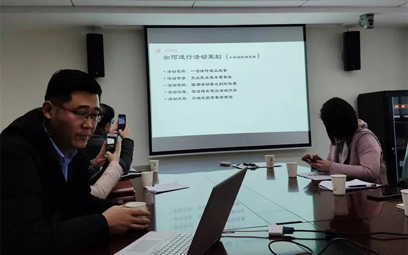 全方位文案创作助手——满足您的所有写作需求与搜索疑问