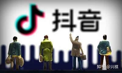 如何在抖音上获取并添加创作者标签？