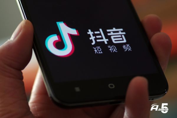 探索抖音AI创作功能：为何我的页面找不到入口？